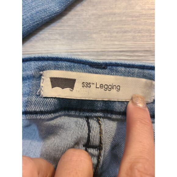 Levi's 28 inches 535 denim leggings - Picture 3 of 10